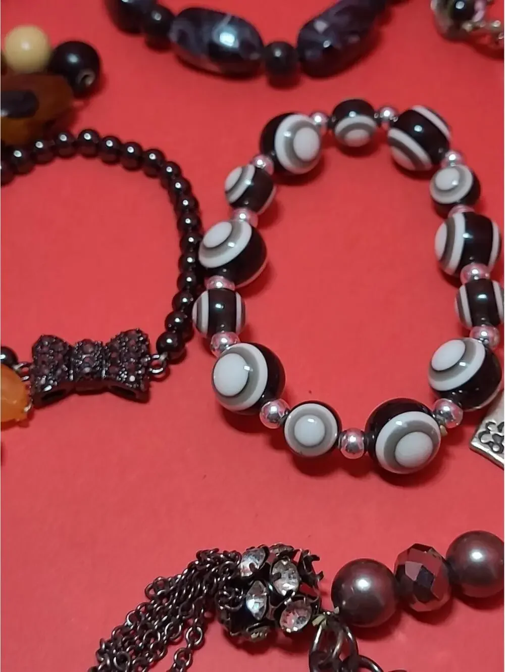20 Vintage-Now Stretchable Beaded Bracelets